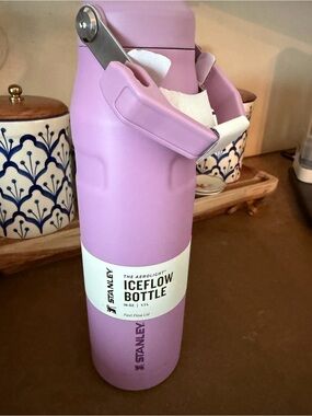 Stanley IceFlow Bottle with Fast Flow Lid | 36 OZ